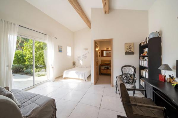 Superbe villa au calme absolu
