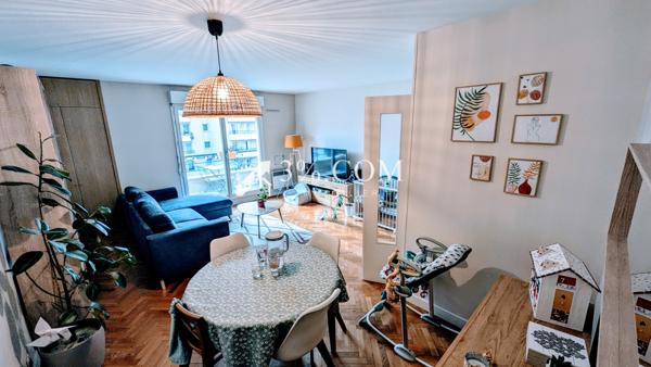 Appartement 3 chambres dans résidence de standing Balcon+Cave+Parking Poissy (78300)