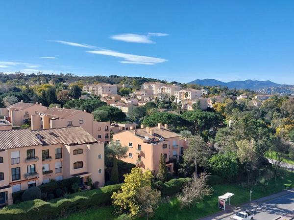 Vente Appartement 4 pièces 78 m2 à Le Cannet