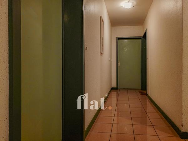 Studio 22,11 m² avec balcon et parking - DPE D - Rezé Balinière