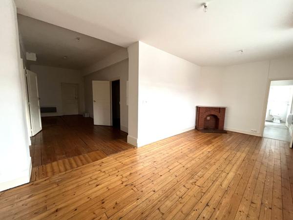 Location Appartement105,7 m² - 3 Pièces - MONTAUBAN (82000)