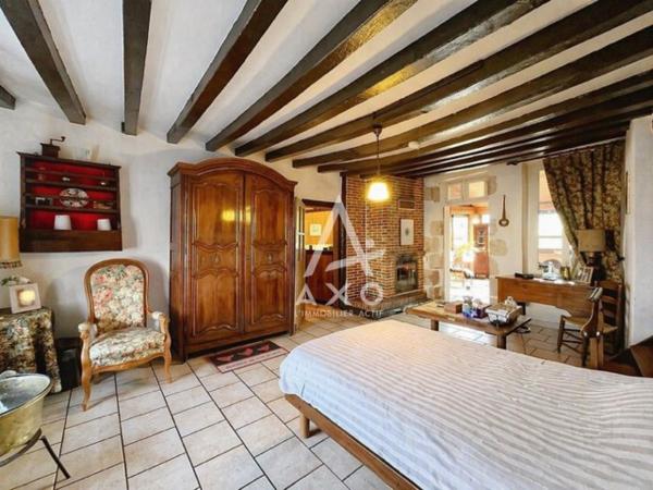Maison centre village POILLY LEZ GIEN