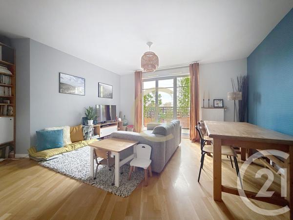 Appartement F3 à vendre  3 pièces - 64,24 m2 NANTERRE - 92