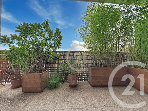 Appartement F3 à vendre  3 pièces - 64,24 m2 NANTERRE - 92