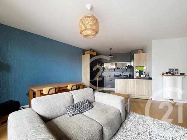 Appartement F3 à vendre  3 pièces - 64,24 m2 NANTERRE - 92