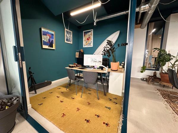 Location                                                      Bureau
                        
                                         182 m2                     à Montpellier