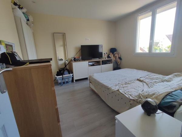 2 chambres, entièrement rénovée