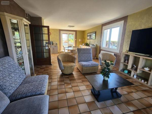 Maison à vendre à Châteauneuf-sur-Cher dans le Cher (18190), ref : 1086467CA