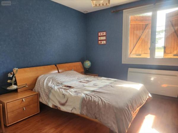 Maison à vendre à Châteauneuf-sur-Cher dans le Cher (18190), ref : 1086467CA