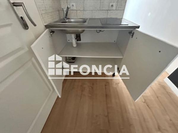 Location Studio 24.9 m² - 1 RUE ROCHARD Meaux 77100