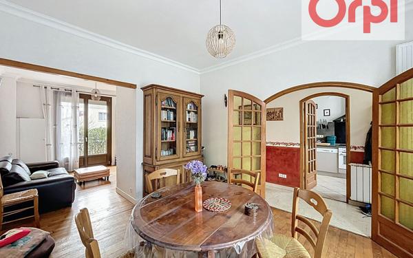 Maison à vendre    4 pièces • 73,89 m2 Choisy-le-Roi