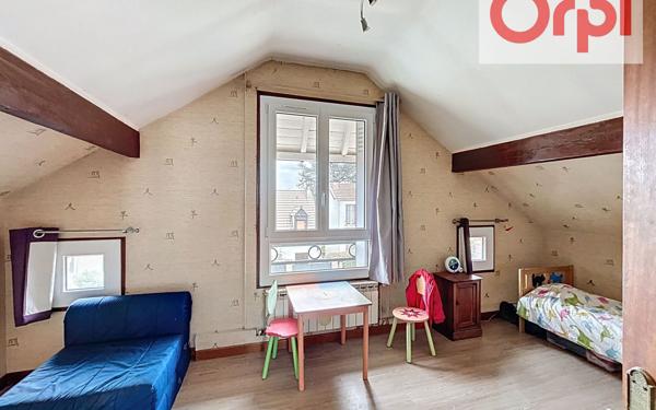 Maison à vendre    4 pièces • 73,89 m2 Choisy-le-Roi