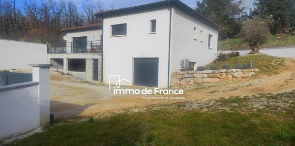 Maison  contemporaine 111 m²  3 chambres, garage + sous sol de 125 m², piscine, terrain de 1296 m²