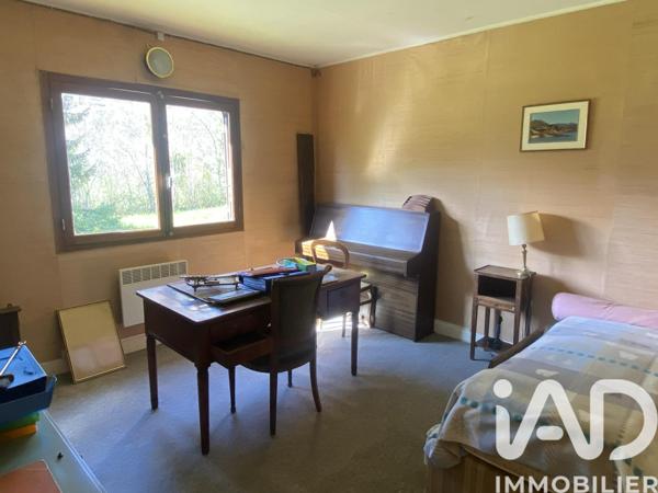 Maison à vendre 6 pièces 135 m² Lées-Athas