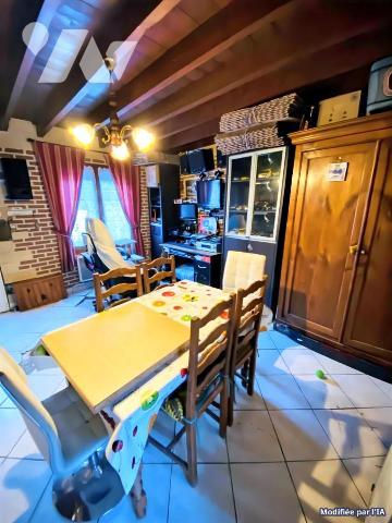 Maison de ville 41.77 à CAMIERS