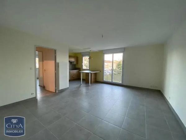 Appartement à louer 3 pièces 62.89m² Mâcon (71000)