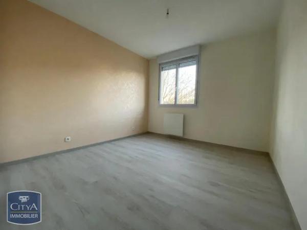 Appartement à louer 3 pièces 62.89m² Mâcon (71000)