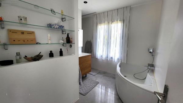 Maison à vendre à Martignas-sur-Jalle en Gironde (33127), ref : 33186/78