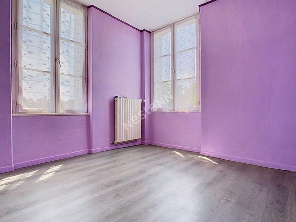 Maison style bourgeoise et division de terrain possible à vendre sur la commune de Gesté