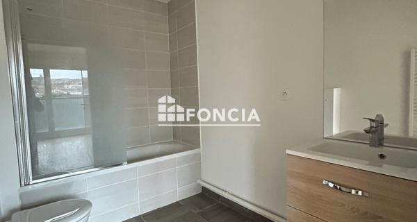 Location Appartement 2 pièces 42.6 m² - Lens 62300