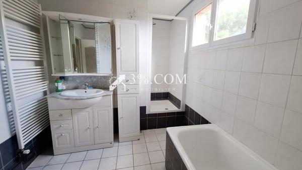 Maison 4 pièce(s) 3 chambre(s) 157 m²