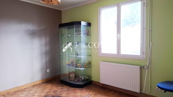 Maison 4 pièce(s) 3 chambre(s) 157 m²