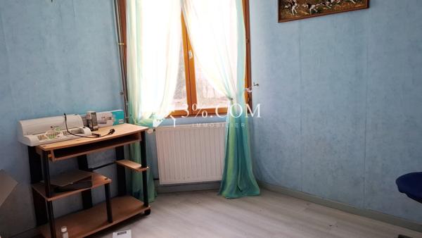 Maison 4 pièce(s) 3 chambre(s) 157 m²