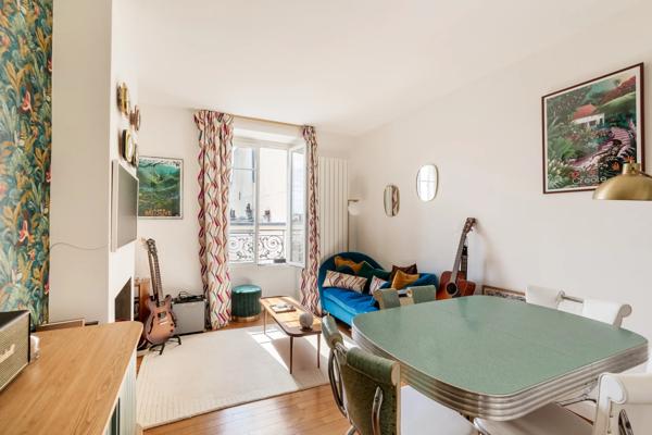 Appartement Paris 18 e - HAUT MONTMARTRE / RUE BERTHE