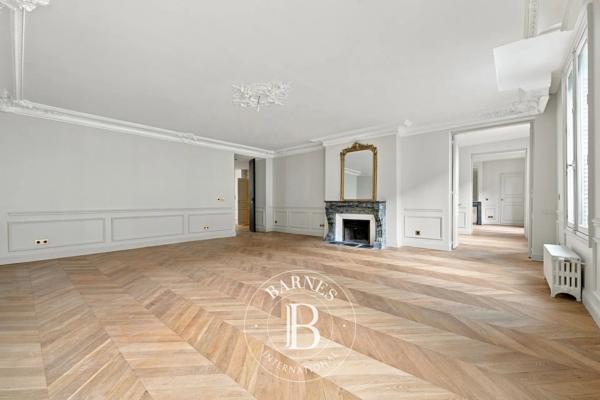 Paris 8ème, Appartement 4 Chambres -  203 m² à vendre