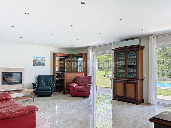 Vente Maison150 m² - 6 Pièces - URRUGNE (64122)