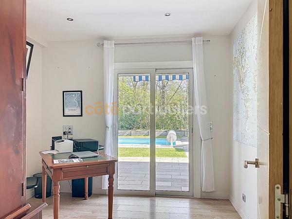 Vente Maison150 m² - 6 Pièces - URRUGNE (64122)