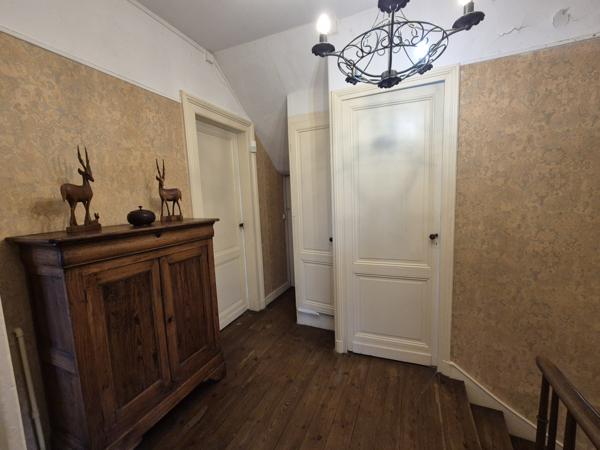 Maison 12 pièce(s) 8 chambre(s) 202.59 m²