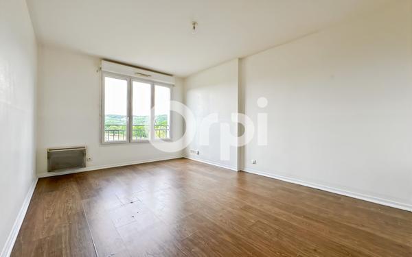 Appartement à vendre    2 pièces • 40,69 m2 Mantes-la-Jolie