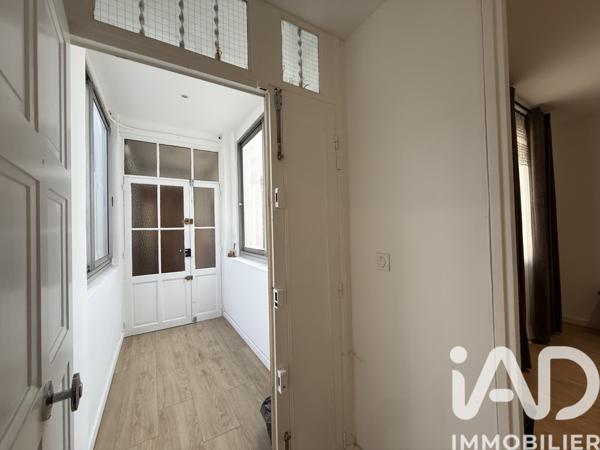 Location appartement 3 pièces 80 m² Toulon