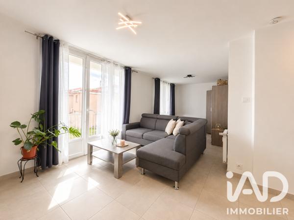 Appartement à vendre 3 pièces 65 m² Vénissieux