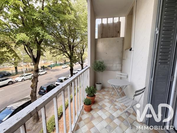 Appartement à vendre 3 pièces 65 m² Vénissieux