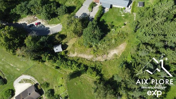 Terrain de 1541 m² dont 800 m² constructibles