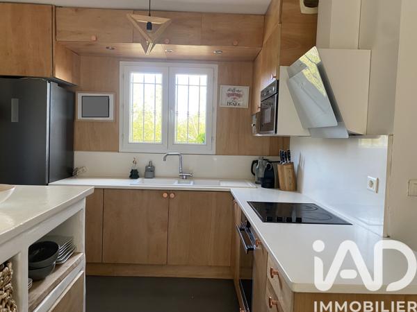 Maison à vendre 5 pièces 137 m² Le Val