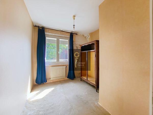 Maison de lotissement ,4 chambre, Garage et Parking