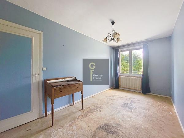 Maison de lotissement ,4 chambre, Garage et Parking