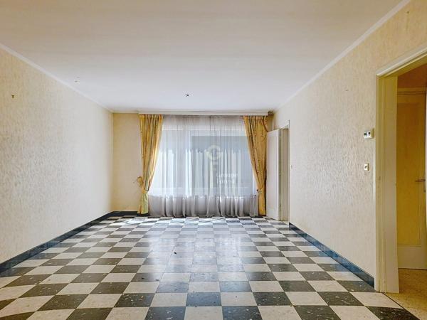 Maison de lotissement ,4 chambre, Garage et Parking