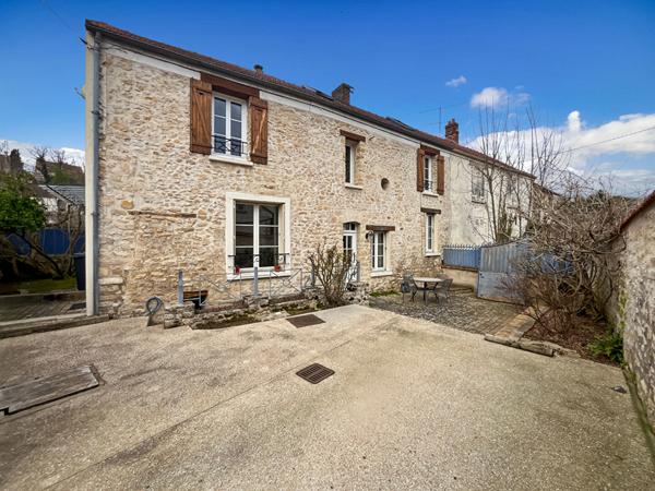 Maison Oinville sur Montcient 140 m² - 4 chambres
