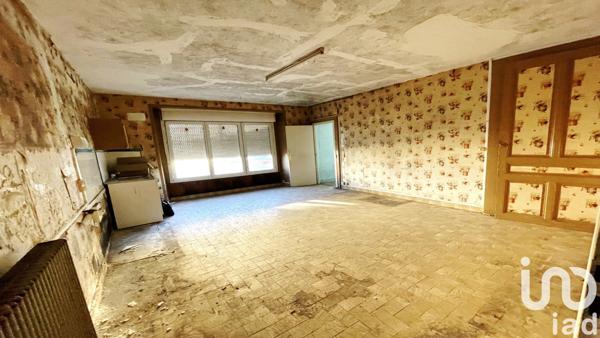 Maison 10 pièces de 253 m² à Buzancy (08240)