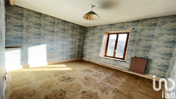 Maison 10 pièces de 253 m² à Buzancy (08240)