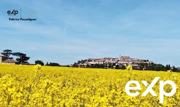 Propriété rare de 8,5 ha avec vue dominante, gîtes, sans contrainte d’exploitation