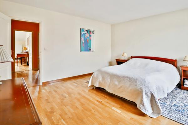 92 Rueil-Malmaison, quartier Buzenval- Maison familiale avec 4 chambres, au cœur d'un Domaine Privilégié