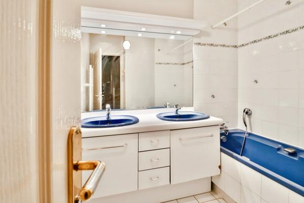 92 Rueil-Malmaison, quartier Buzenval- Maison familiale avec 4 chambres, au cœur d'un Domaine Privilégié