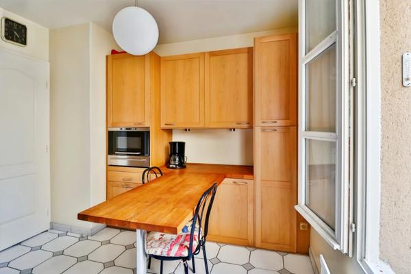 92 Rueil-Malmaison, quartier Buzenval- Maison familiale avec 4 chambres, au cœur d'un Domaine Privilégié