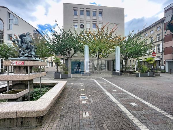 À VENDRE ? Ensemble immobilier de bureaux ? Centre-ville de Saint-Avold