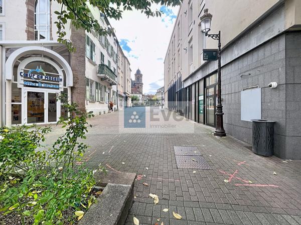 À VENDRE ? Ensemble immobilier de bureaux ? Centre-ville de Saint-Avold